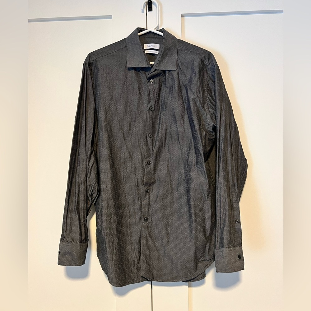 Men’s Calvin Klein dress shirt